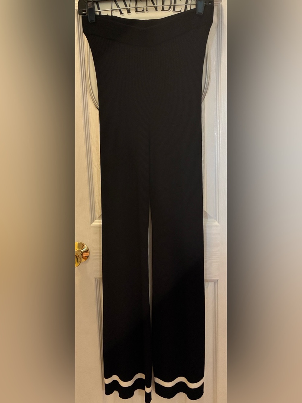 Carbon38 Black Wide-Leg Knit Pants with White Stripe Detailing